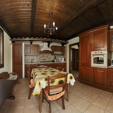 Borgo Dei Sensi Bed and Breakfast Casumaro Exteriör bild