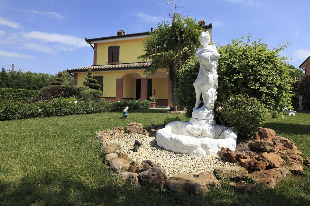 Borgo Dei Sensi Bed and Breakfast Casumaro Exteriör bild